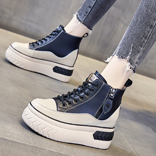 Casual High-top Shoes With An Inside Lift